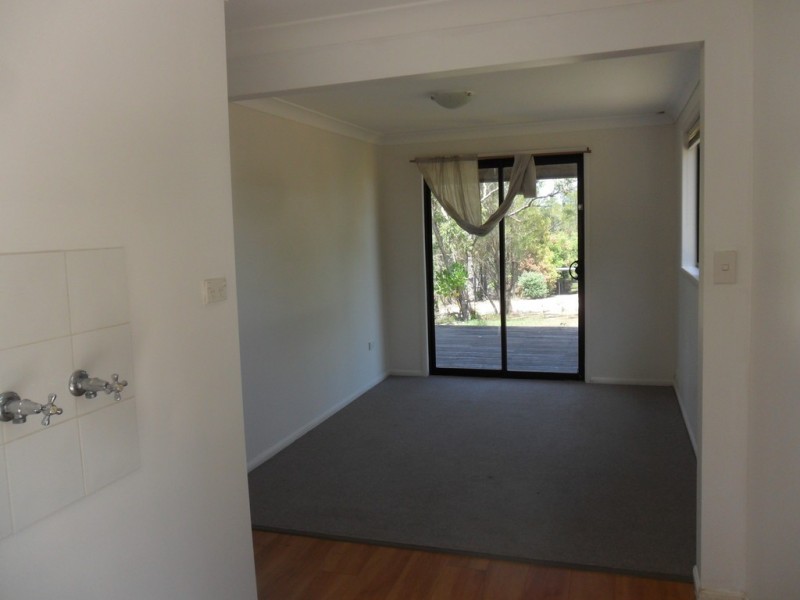 21 Camena Street, Macleay Island QLD 4184