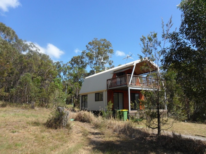 21 Camena Street, Macleay Island QLD 4184