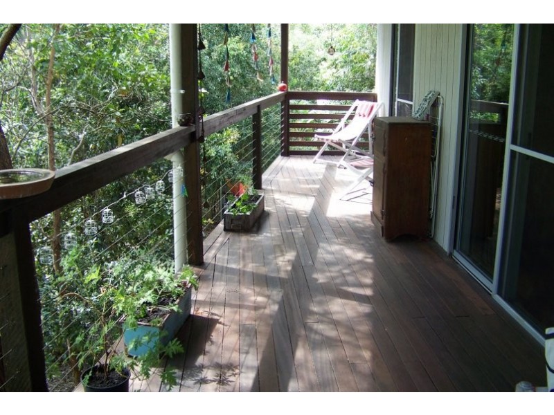 152 Kate St, Macleay Island QLD 4184