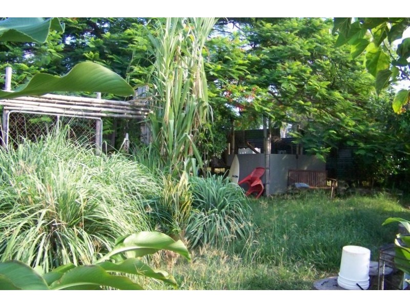 12 LOVELL PDE, Lamb Island QLD 4184