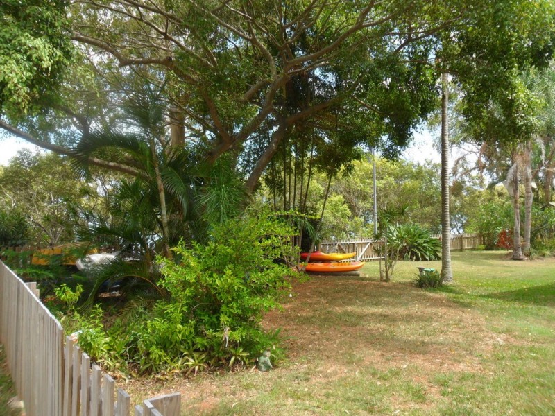 17 Orana Street, Macleay Island QLD 4184