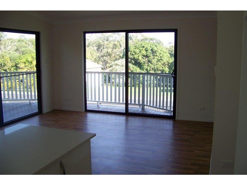 16 ALISTAIR COURT, Macleay Island QLD 4184