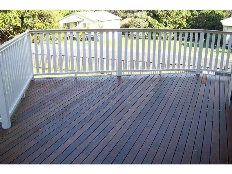 16 ALISTAIR COURT, Macleay Island QLD 4184