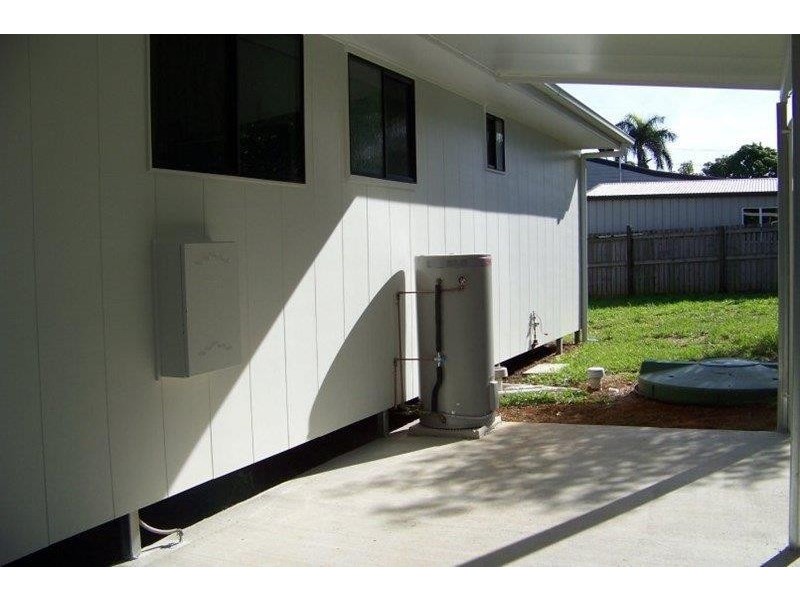 16 ALISTAIR COURT, Macleay Island QLD 4184