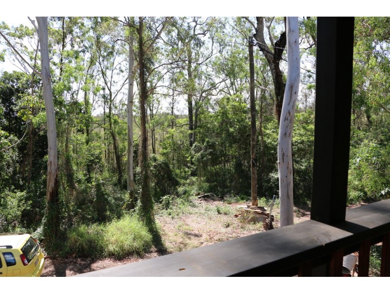 6 EAGLE STREET, Macleay Island QLD 4184