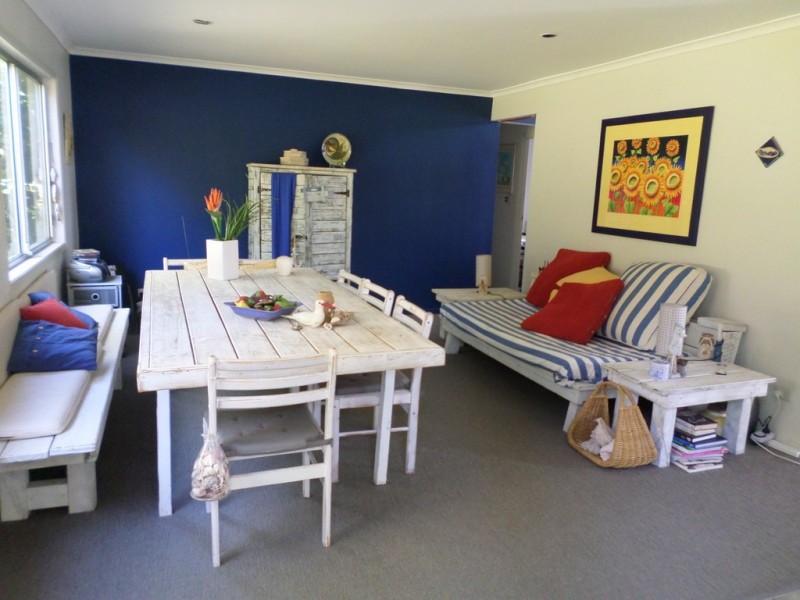 39 COONDOOROOPA  DRIVE, Macleay Island QLD 4184