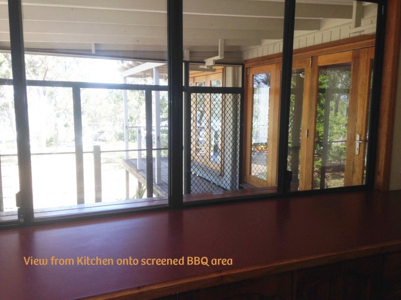 12 RAY ST, Macleay Island QLD 4184