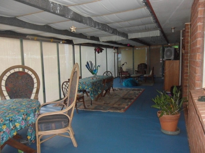 24 Treasure Island Avenue, Karragarra Island QLD 4184