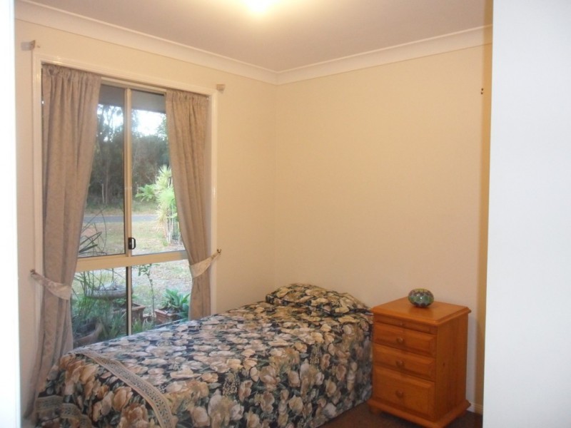 24 Treasure Island Avenue, Karragarra Island QLD 4184