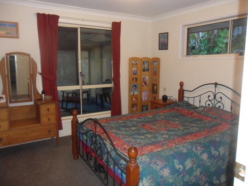 24 Treasure Island Avenue, Karragarra Island QLD 4184