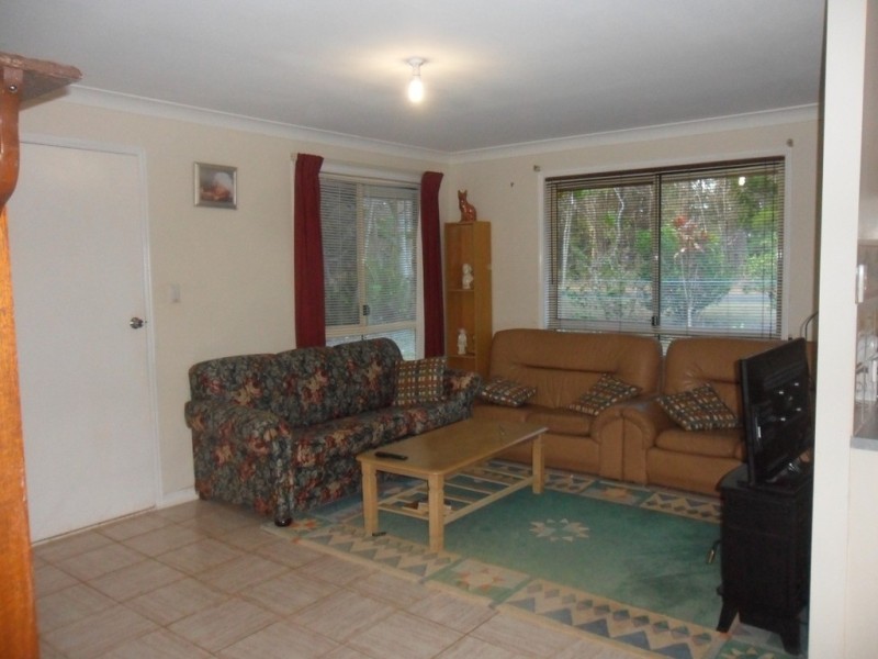 24 Treasure Island Avenue, Karragarra Island QLD 4184