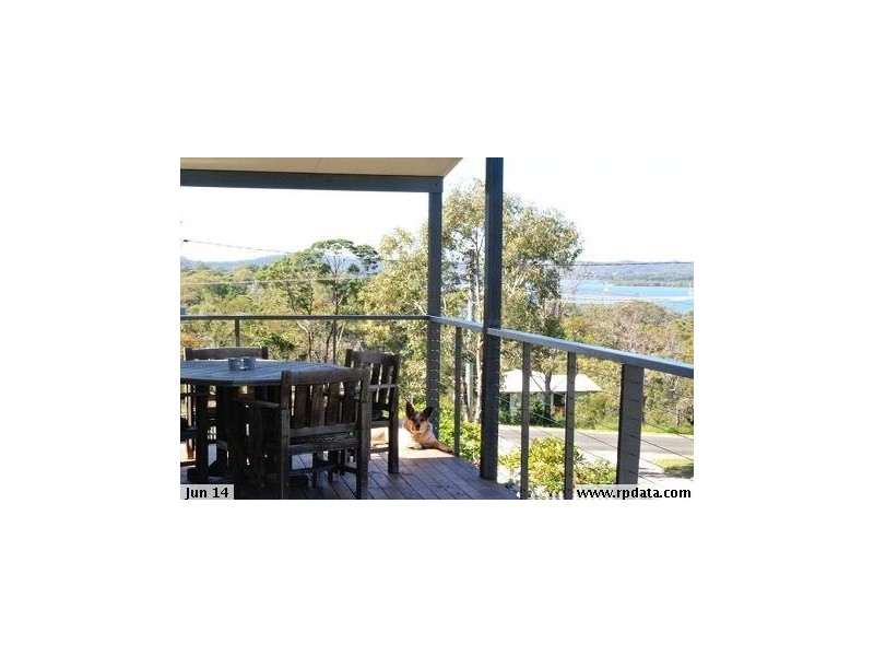 2 PERCIVAL STREET, Macleay Island QLD 4184