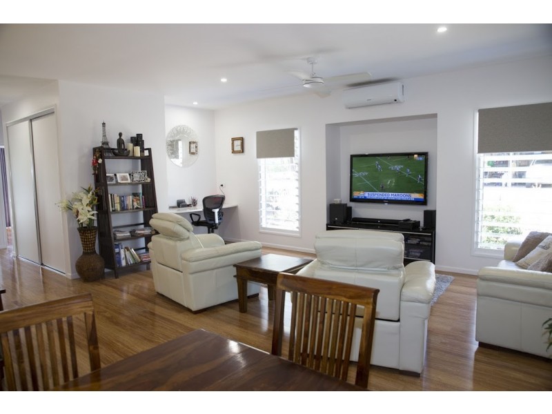 115 KATE STREET, Macleay Island QLD 4184