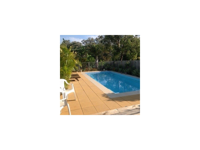 16 EASTBOURNE TERRACE, Macleay Island QLD 4184