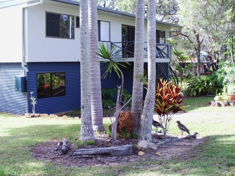 7 Double Bay Street, Macleay Island QLD 4184