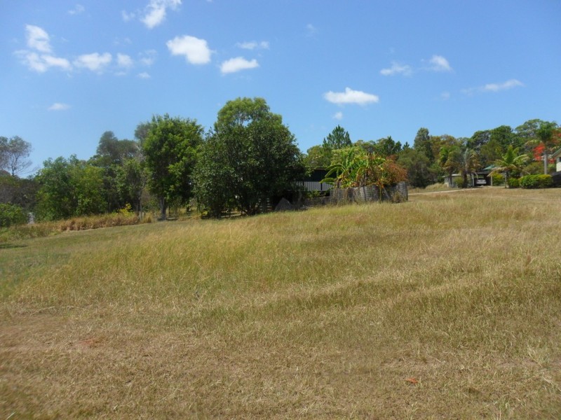 12 Coffea Street, Macleay Island QLD 4184