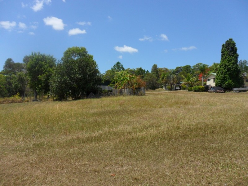 12 Coffea Street, Macleay Island QLD 4184