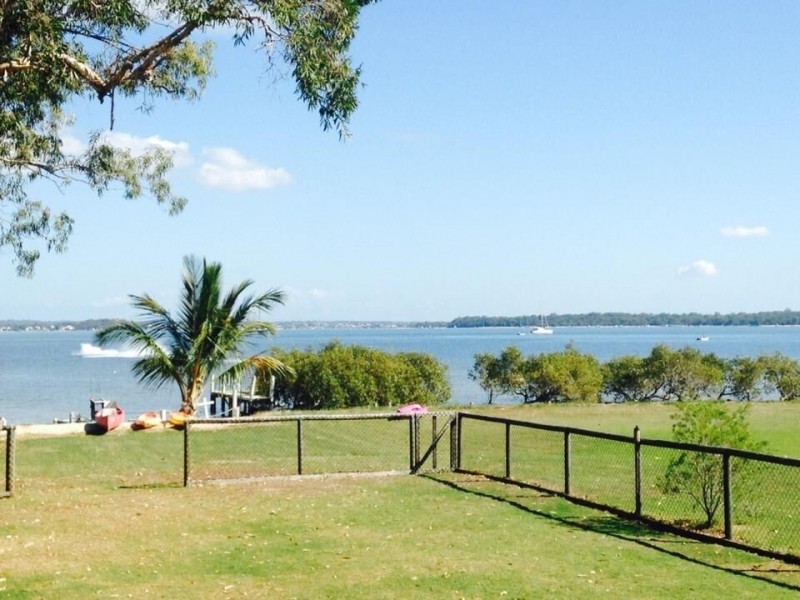 15 ATTUNGA STREET, Macleay Island QLD 4184