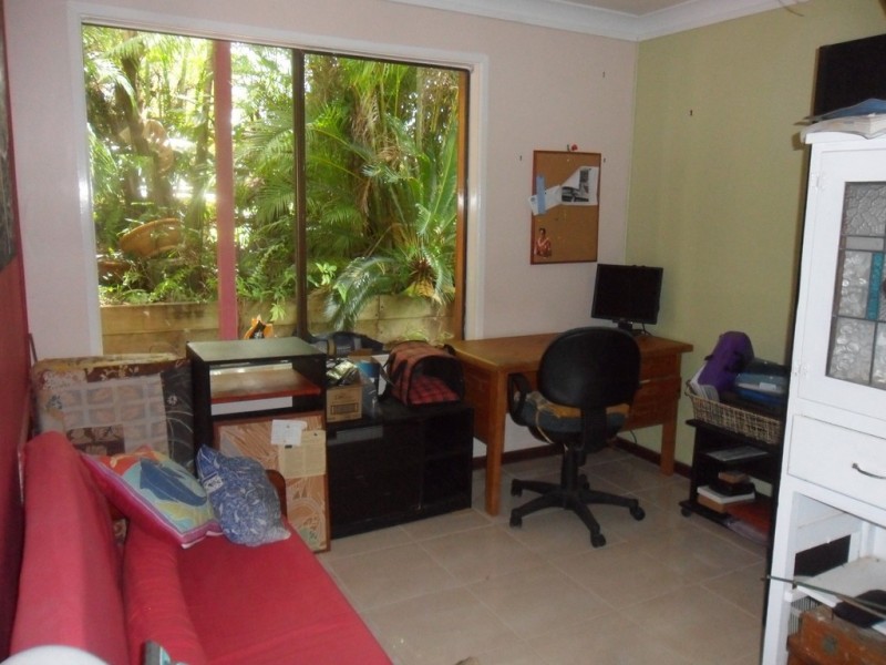 16 Hastings Terrace, Macleay Island QLD 4184