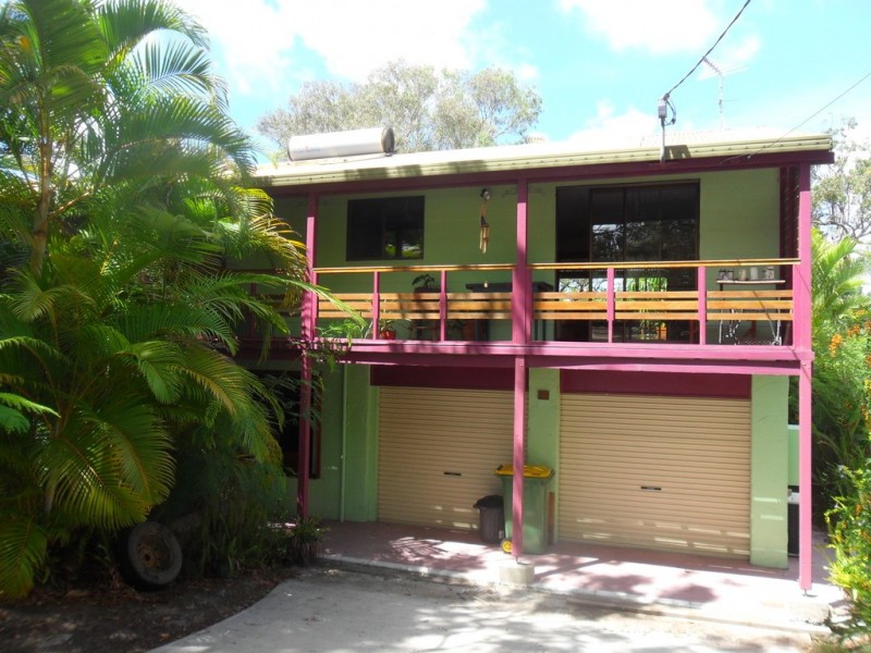 16 Hastings Terrace, Macleay Island QLD 4184