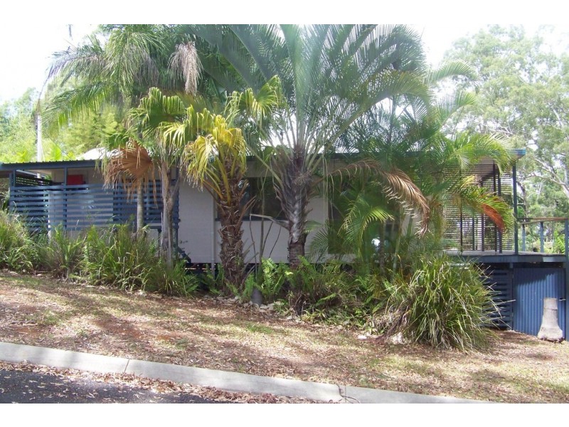 51 Tina Ave, Lamb Island QLD 4184