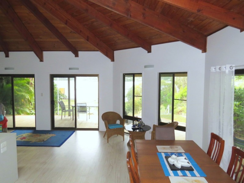 66 The Esplanade, Karragarra Island QLD 4184