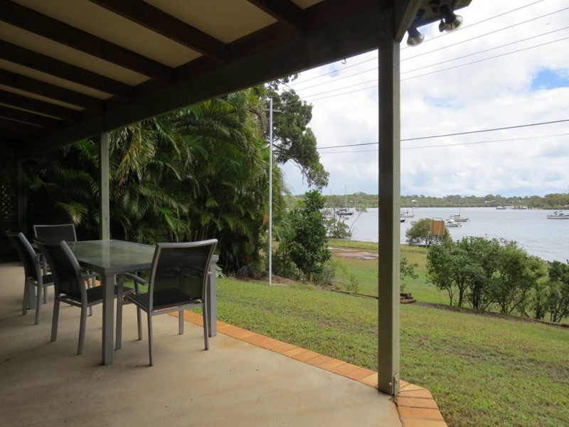 66 The Esplanade, Karragarra Island QLD 4184