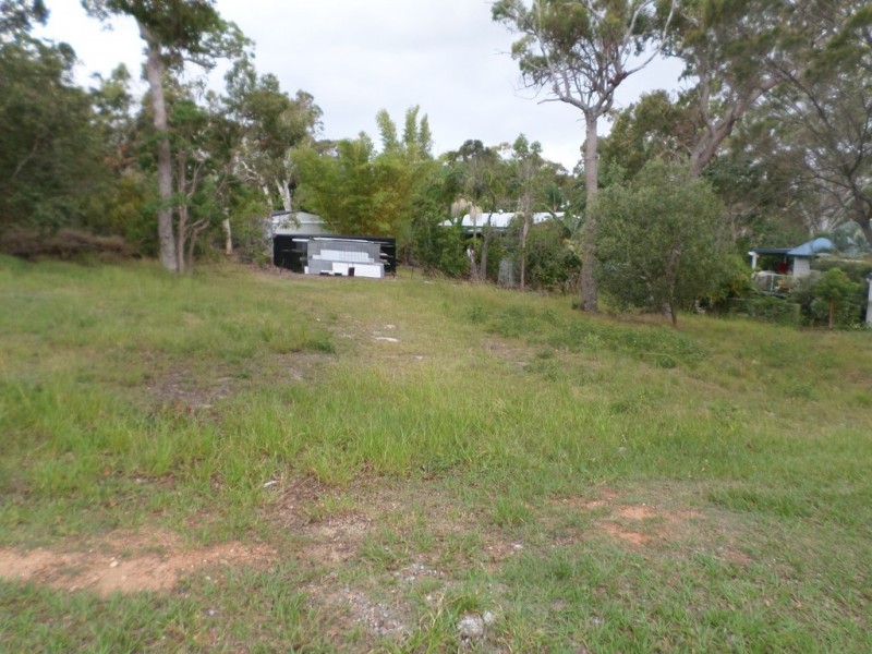 23 KOOBERRY STREET, Macleay Island QLD 4184
