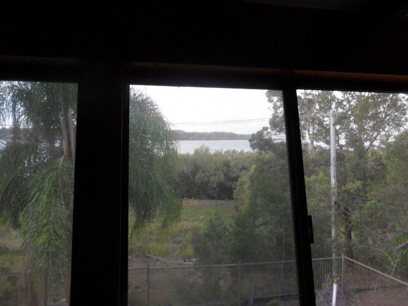 26 The Esplanade, Karragarra Island QLD 4184