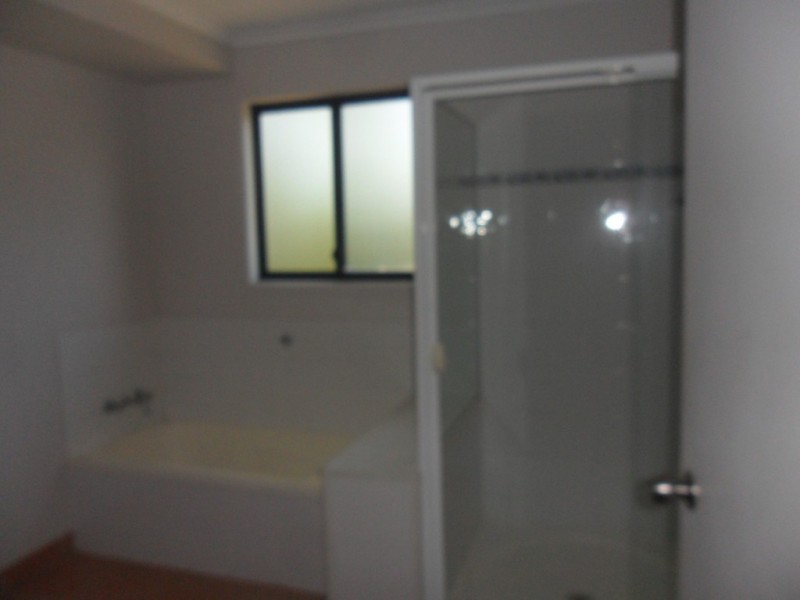 19 Oomool Street, Macleay Island QLD 4184