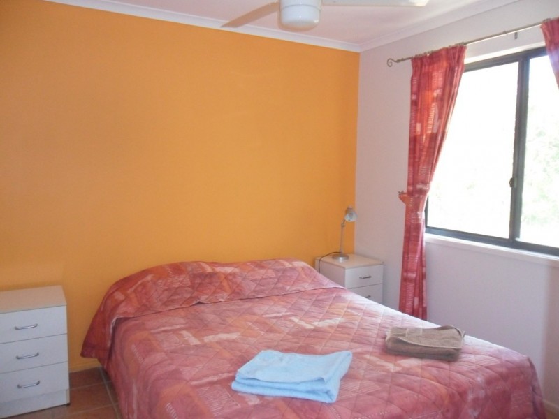 19 Oomool Street, Macleay Island QLD 4184