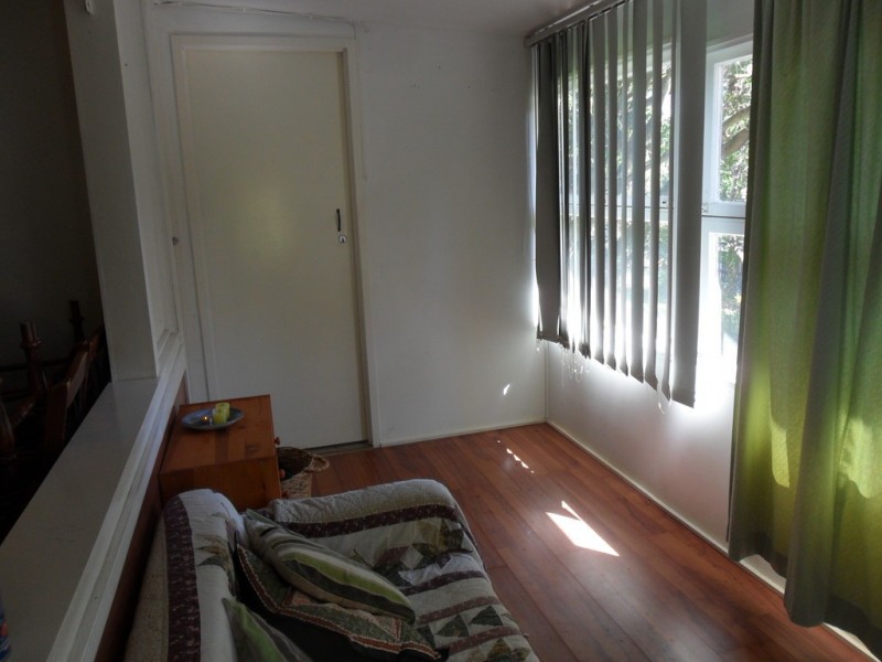 47 High Central Road, Macleay Island QLD 4184