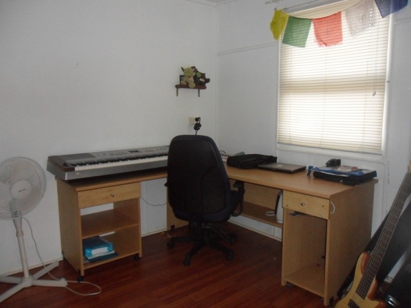 47 High Central Road, Macleay Island QLD 4184