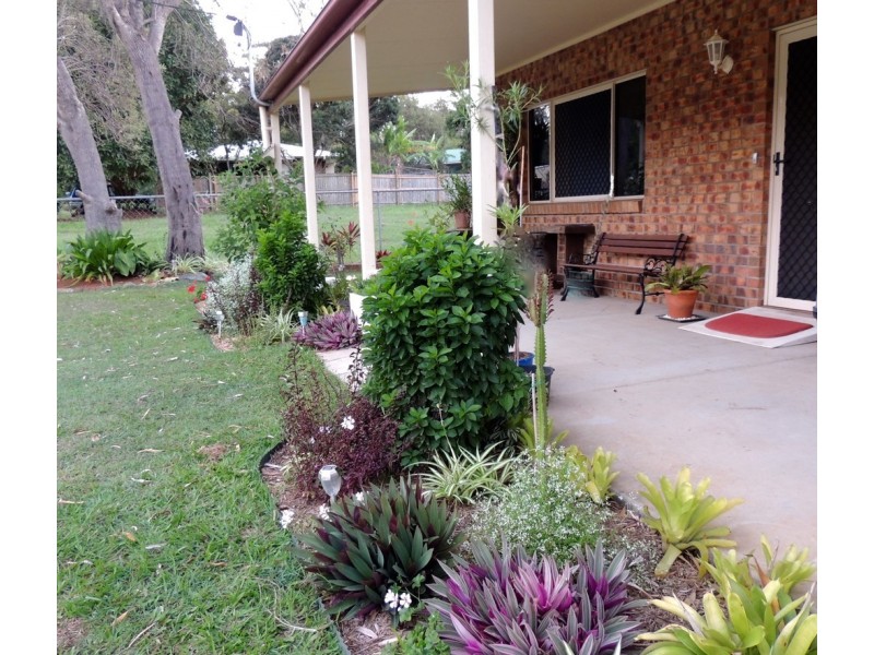 9 Citron Street, Macleay Island QLD 4184