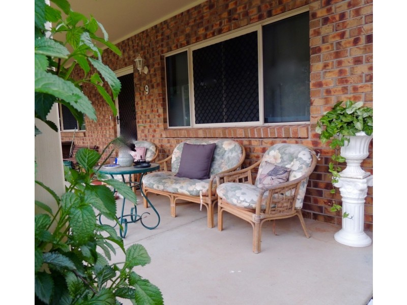 9 Citron Street, Macleay Island QLD 4184
