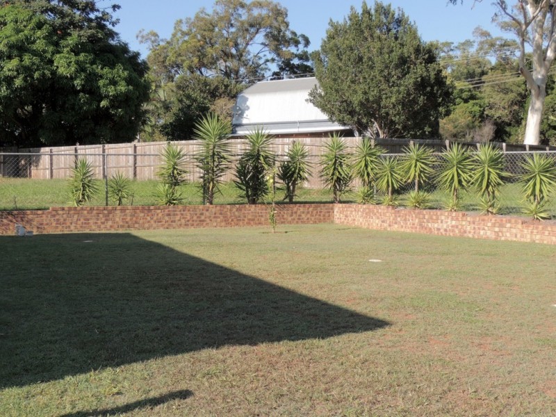 9 Citron Street, Macleay Island QLD 4184