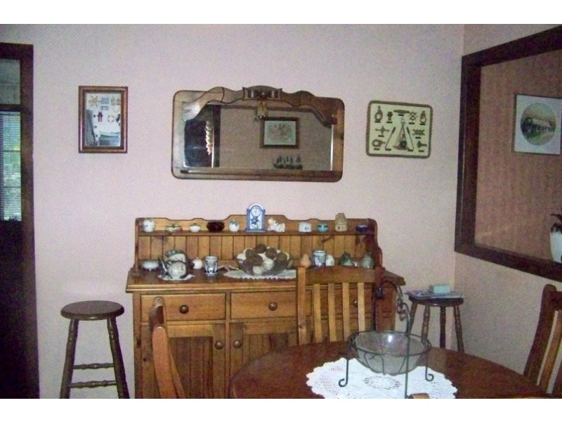 52 TINA AV, Lamb Island QLD 4184