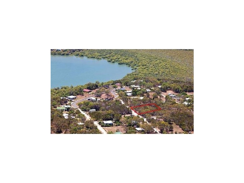 30 Florence Street, Macleay Island QLD 4184