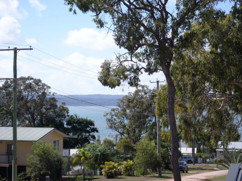 24 TUKKERI STREET, Macleay Island QLD 4184