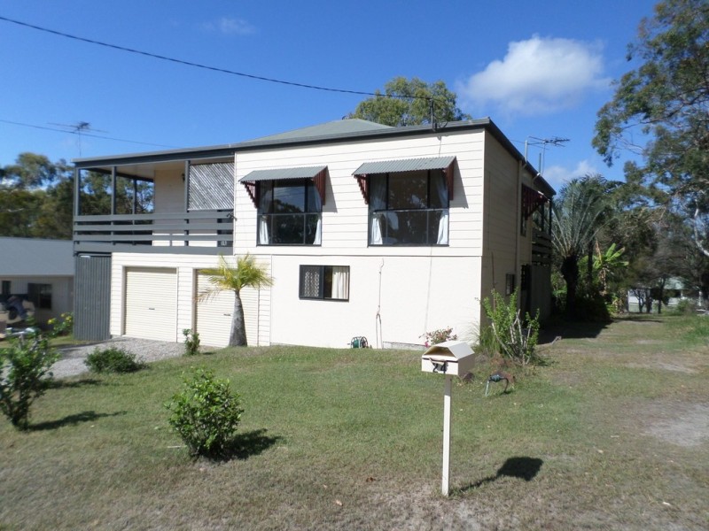 24 TUKKERI STREET, Macleay Island QLD 4184