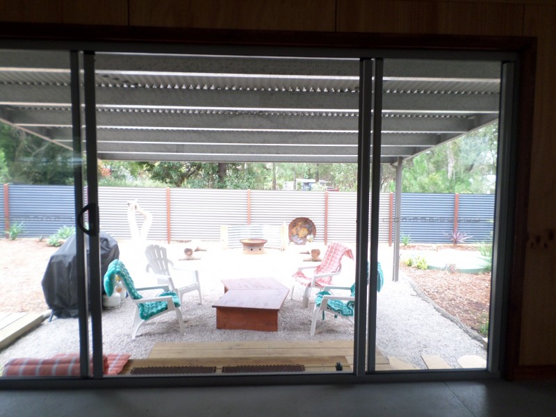 11 KEVIN STREET, Macleay Island QLD 4184