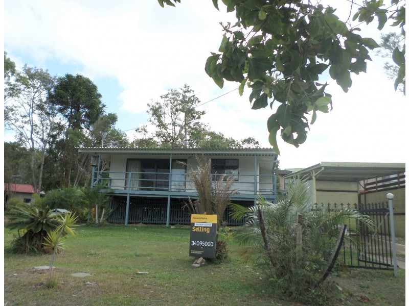 3 ASHTON STREET, Macleay Island QLD 4184