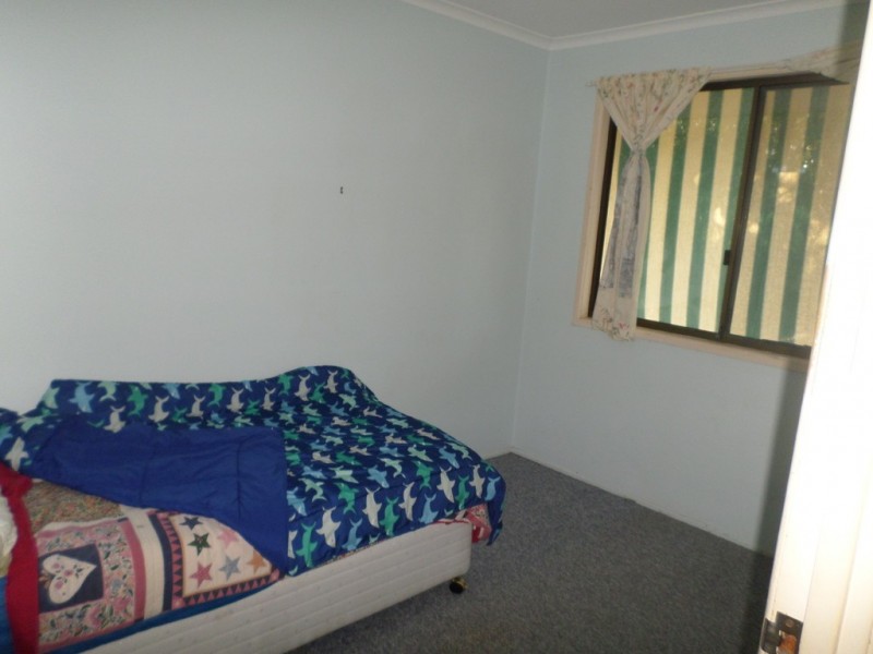 3 ASHTON STREET, Macleay Island QLD 4184