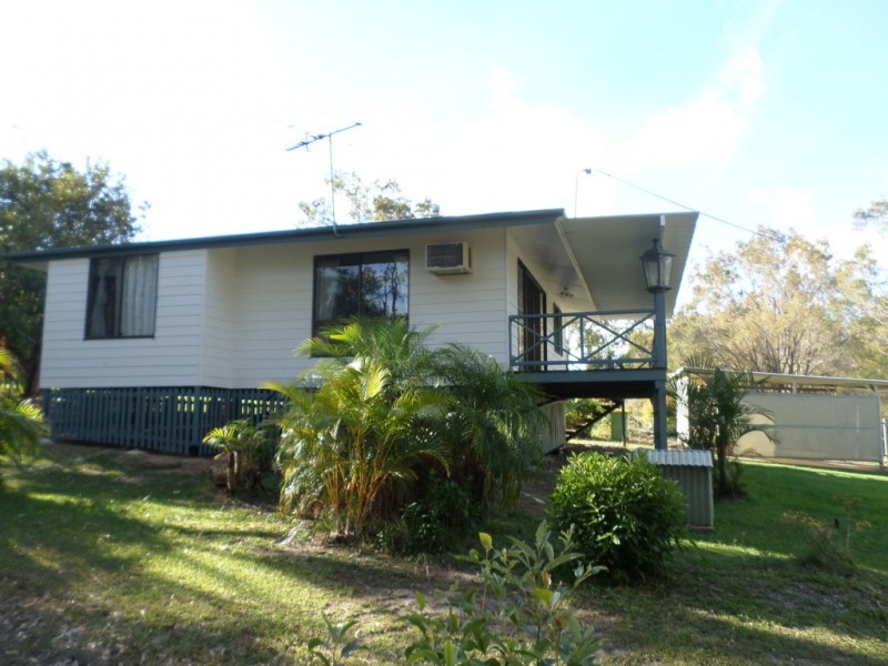 3 ASHTON STREET, Macleay Island QLD 4184