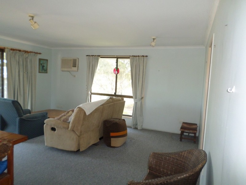 3 ASHTON STREET, Macleay Island QLD 4184