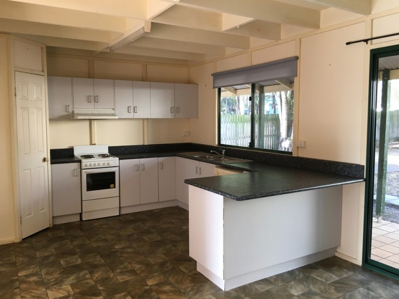 34 Coondooroopa, Macleay Island QLD 4184