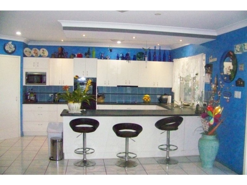 27-35 LOVELL PDE, Lamb Island QLD 4184