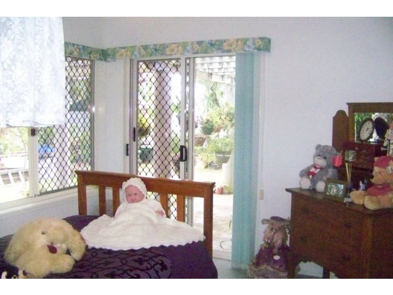 27-35 LOVELL PDE, Lamb Island QLD 4184