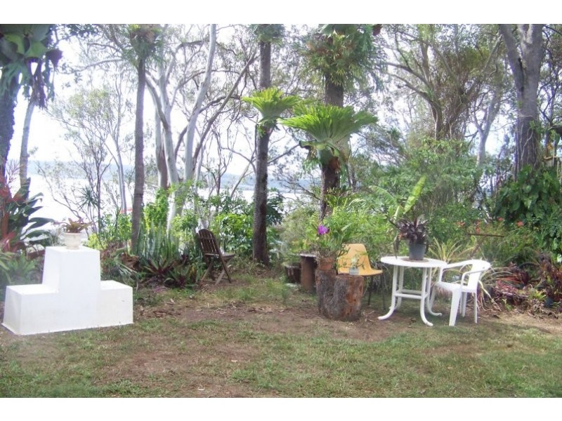 27-35 LOVELL PDE, Lamb Island QLD 4184