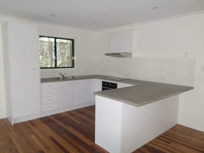 13 DERWENT STREET, Macleay Island QLD 4184